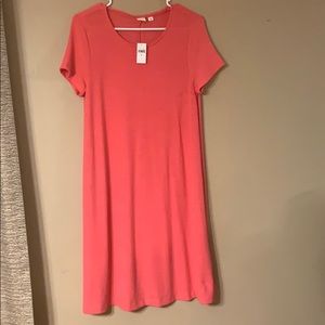 Pink short sleeve sweater dress